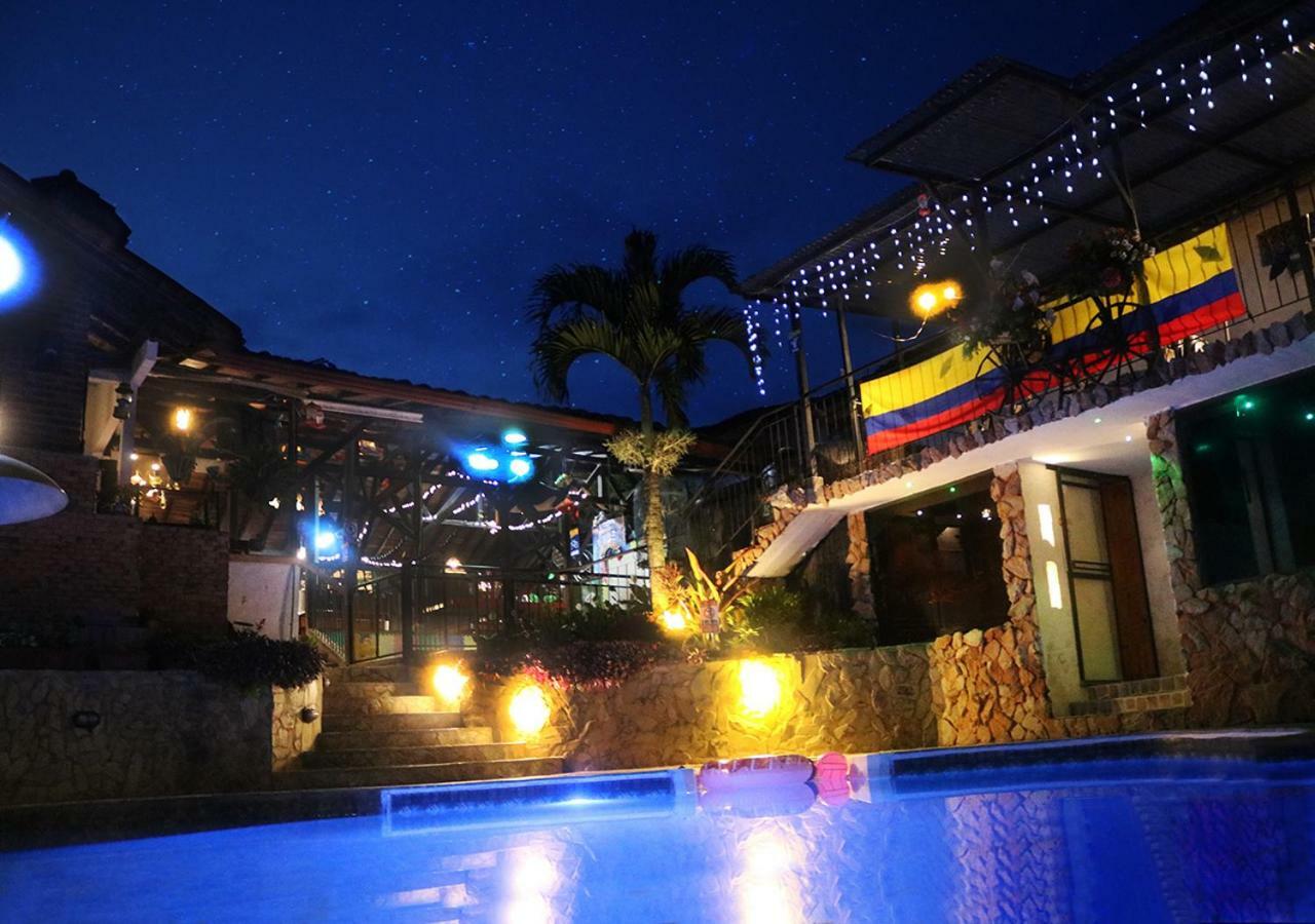 Hotel Hostal El Zafiro Del Cafe El Mesón Exterior foto